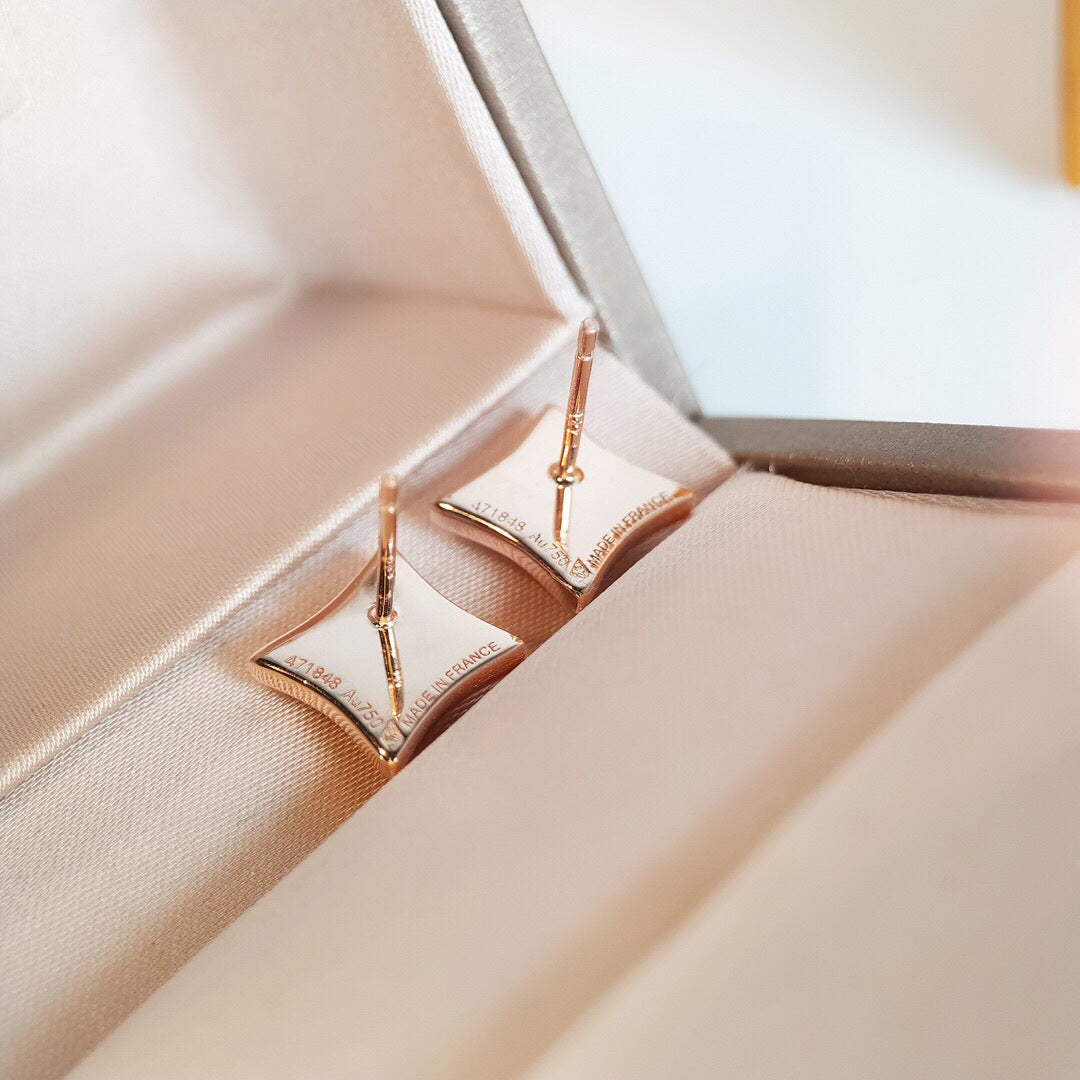 Mysitc STAR MOP PINK GOLD EARRINGS