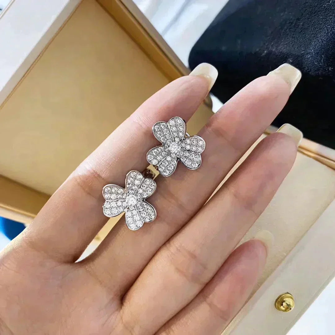 Mysitc CLOVER COMOS DIAMOND EARRINGS SILVER
