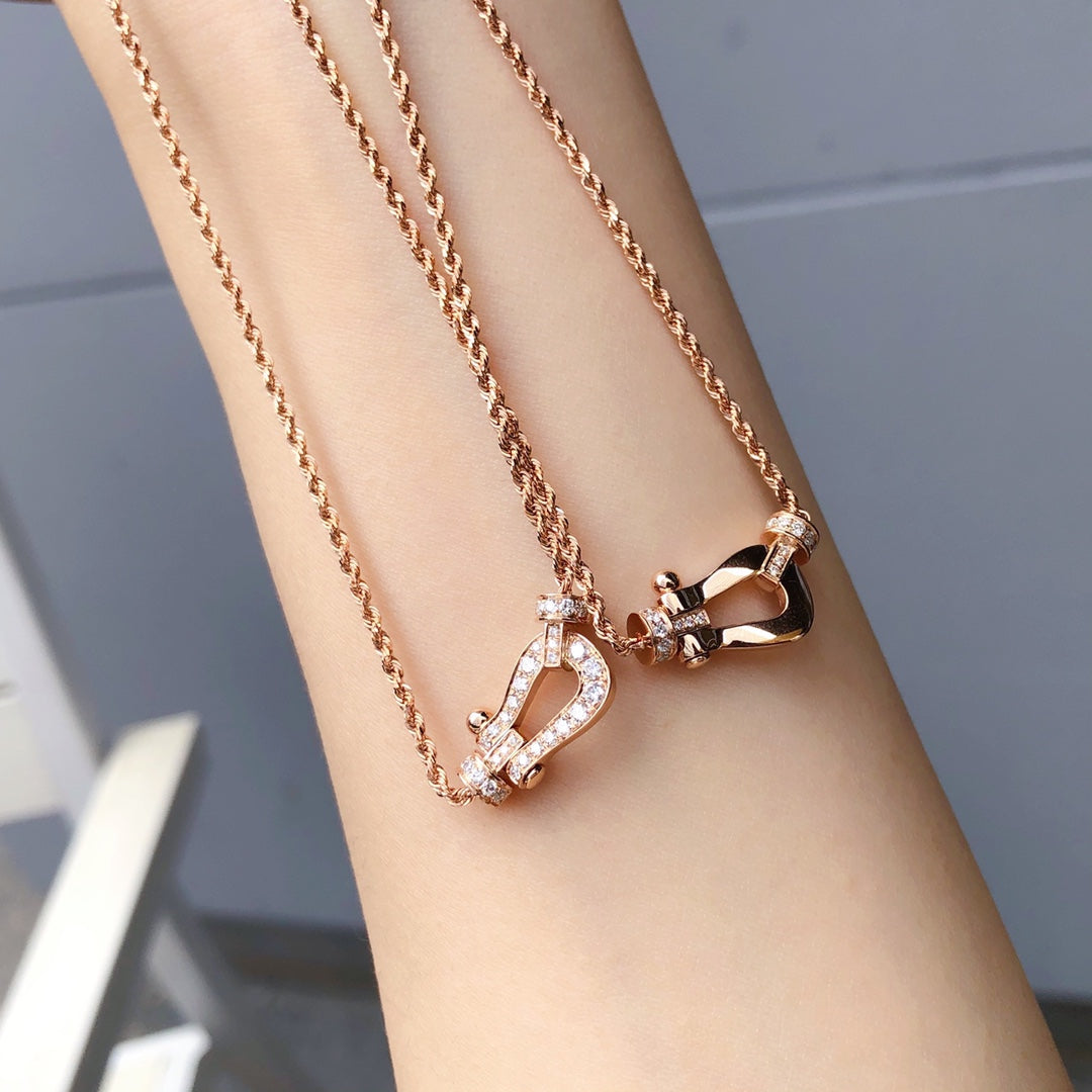 Mysitc FORCE 10 PINK GOLD DIAMOND NECKLACE