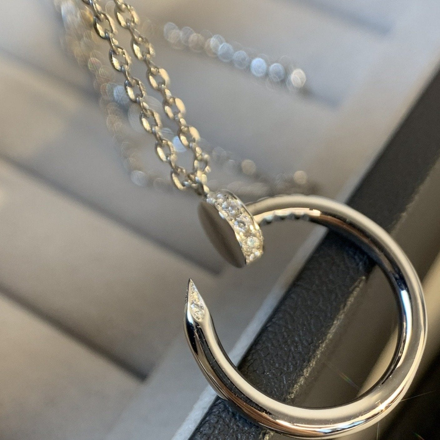 [Mystic]JUSTE NECKLACE SILVER