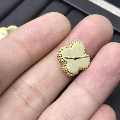 [Mystic]CLOVER MINI 9.5MM LASER EARRINGS