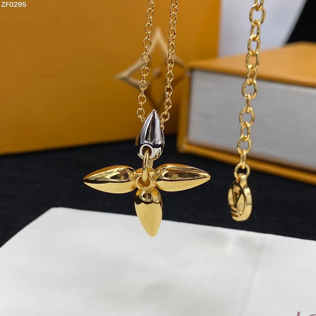 [Mystic]LOUISETTE PEDANT GOLD NECKLACE