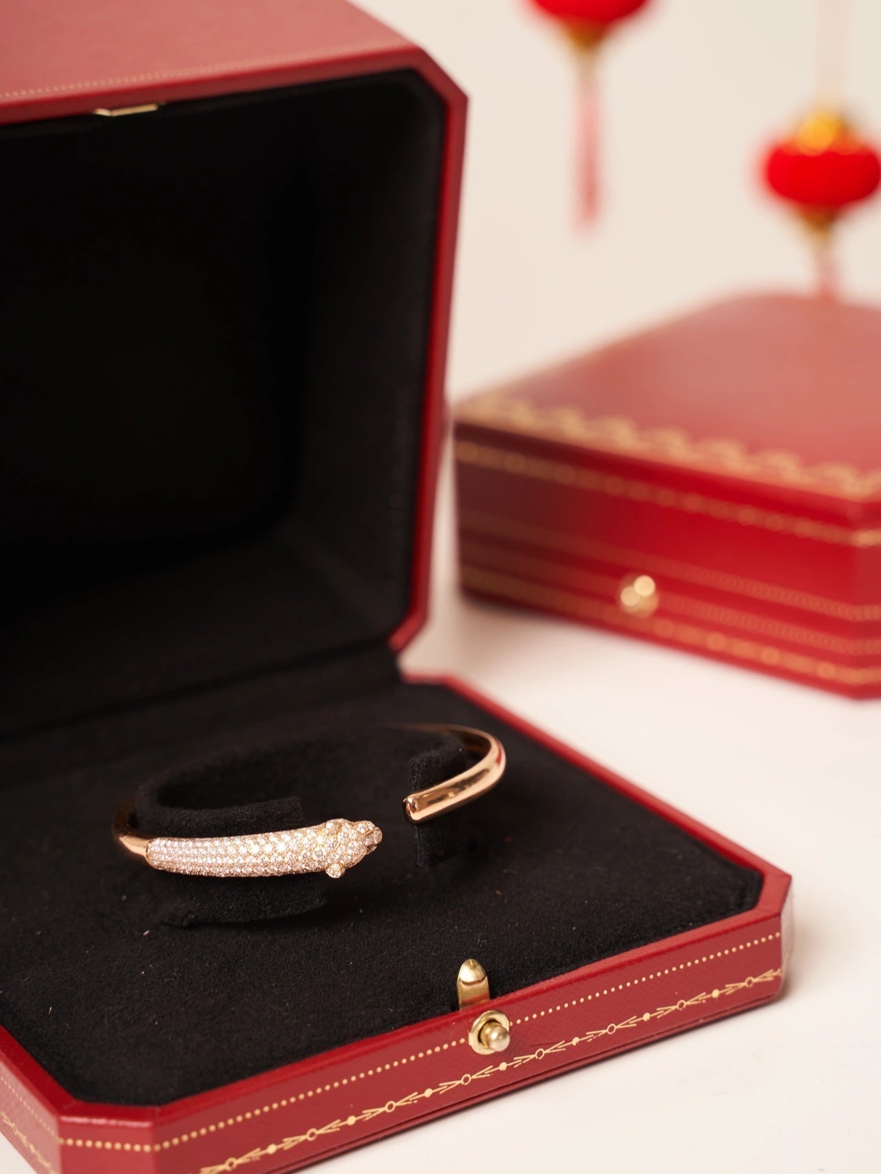 [Mystic]PANTHERE ROSE GOLD DIAMOND OPEN BRACELET