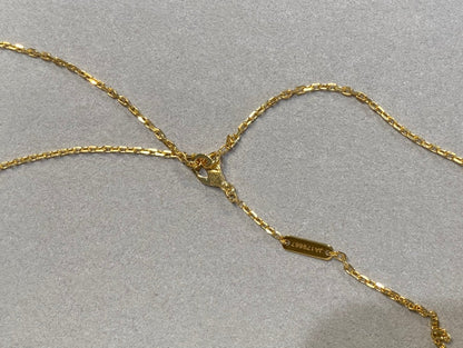 Mysitc CLOVER 25MM NECKLACE GOLD CARNELIAN