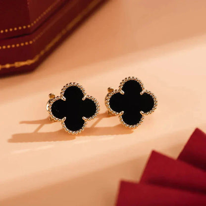 [Mystic]CLOVER MEDIUM 1 MOTIFS  ONYX STUD EARRINGS