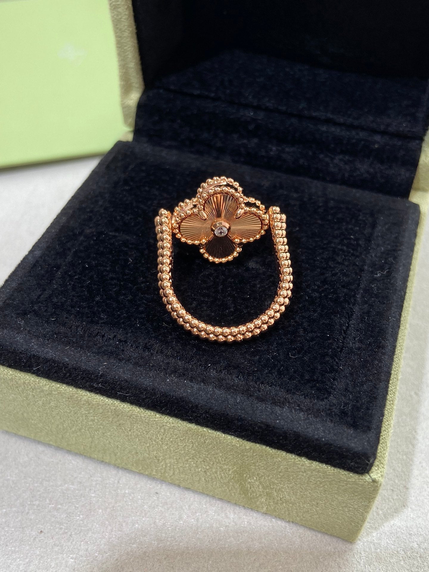 [Mystic]CLOVER RIVERSIBLE ROSE GOLD RING