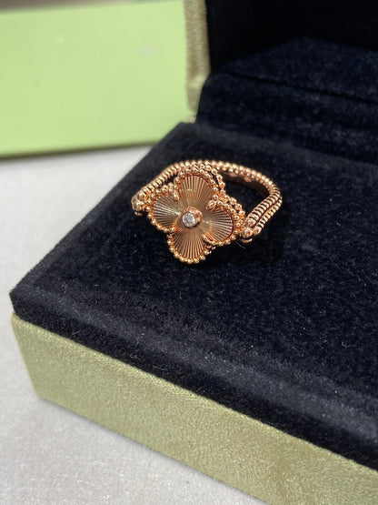 [Mystic]CLOVER RIVERSIBLE ROSE GOLD RING