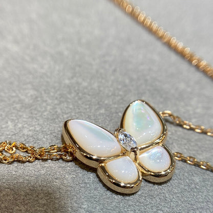 [Mystic]BUTTERFLY MOP DIAMOND NECKLACE