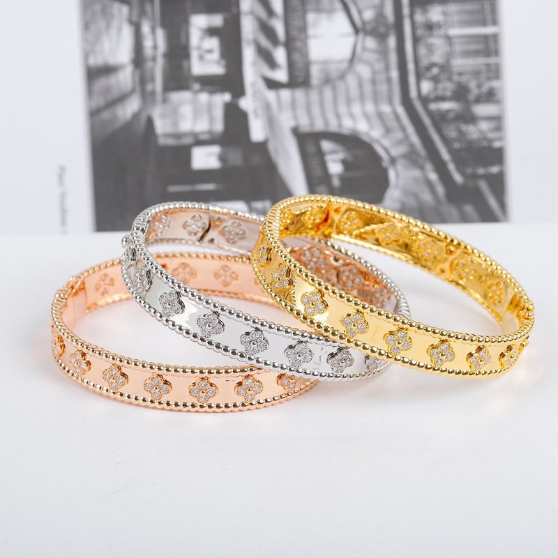 [Mystic]CLOVER BRACELET 8MM DIAMONDS