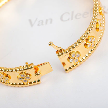 Mysitc CLOVER BRACELET 8MM DIAMONDS
