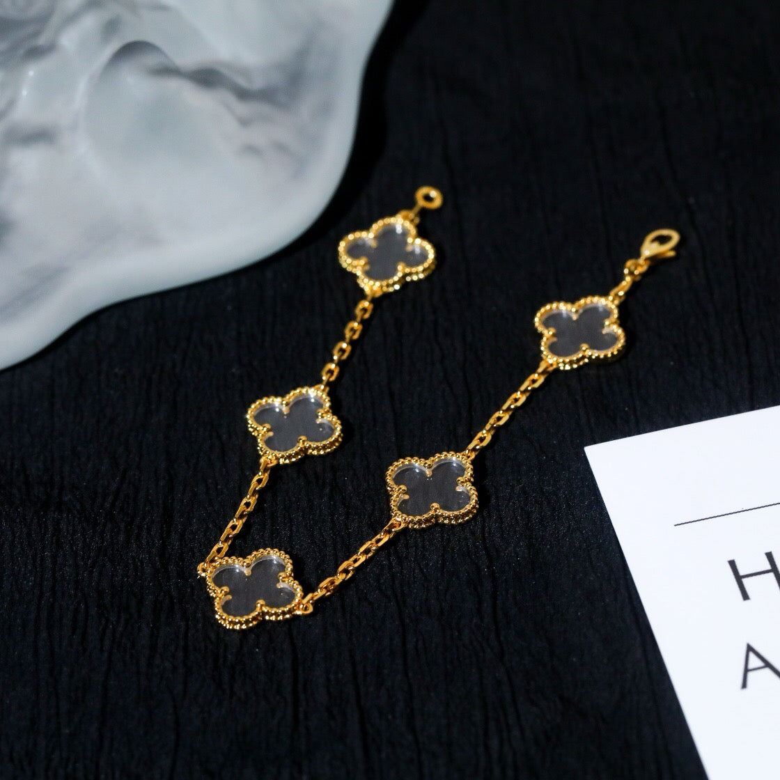 [Mystic]CLOVER 5 MOTIF ROCK CRYSTAL BRACELET