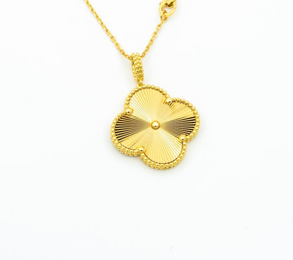 [Mystic]CLOVER 25MM PEDANT NECKLACE GOLD