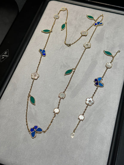 [Mysitc ] 26 NEW CLOVER 15 MOTIFS LUCKY NECKLACE