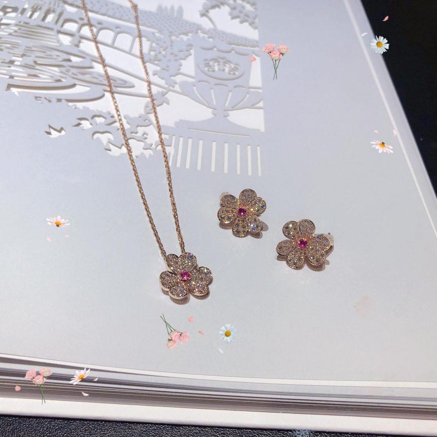 [Mystic]FRIVOLE PINK GOLD FLOWER DIAMOND EARRINGS