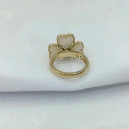 [Mystic]SWEET CLOVER WHITE MOP RING